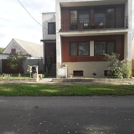 Ubytovani Anezka Lednice Exterior foto
